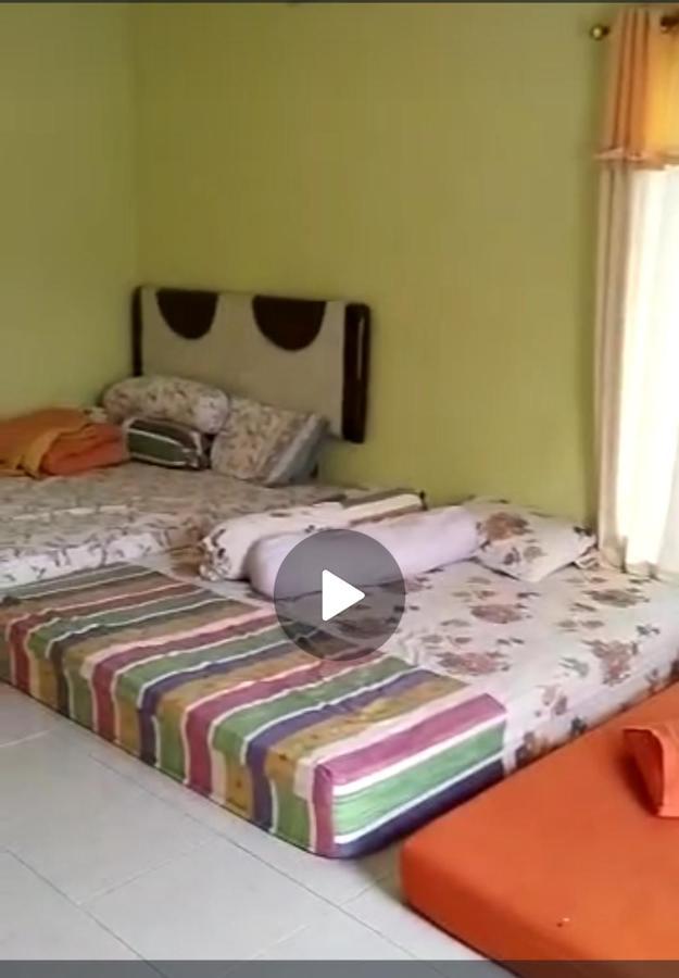 Villa Kaca 88 Cianjur Exterior foto